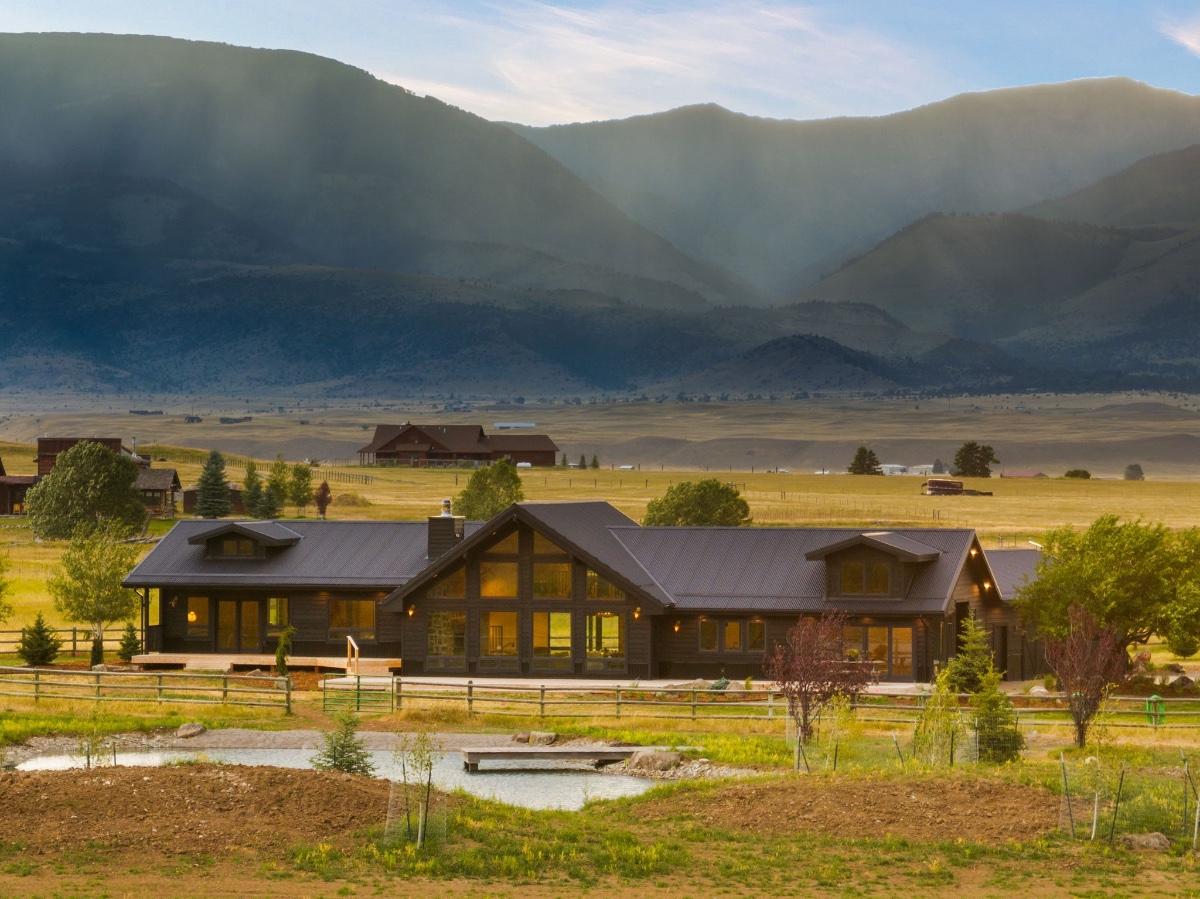 Lodge at Elbow Creek 